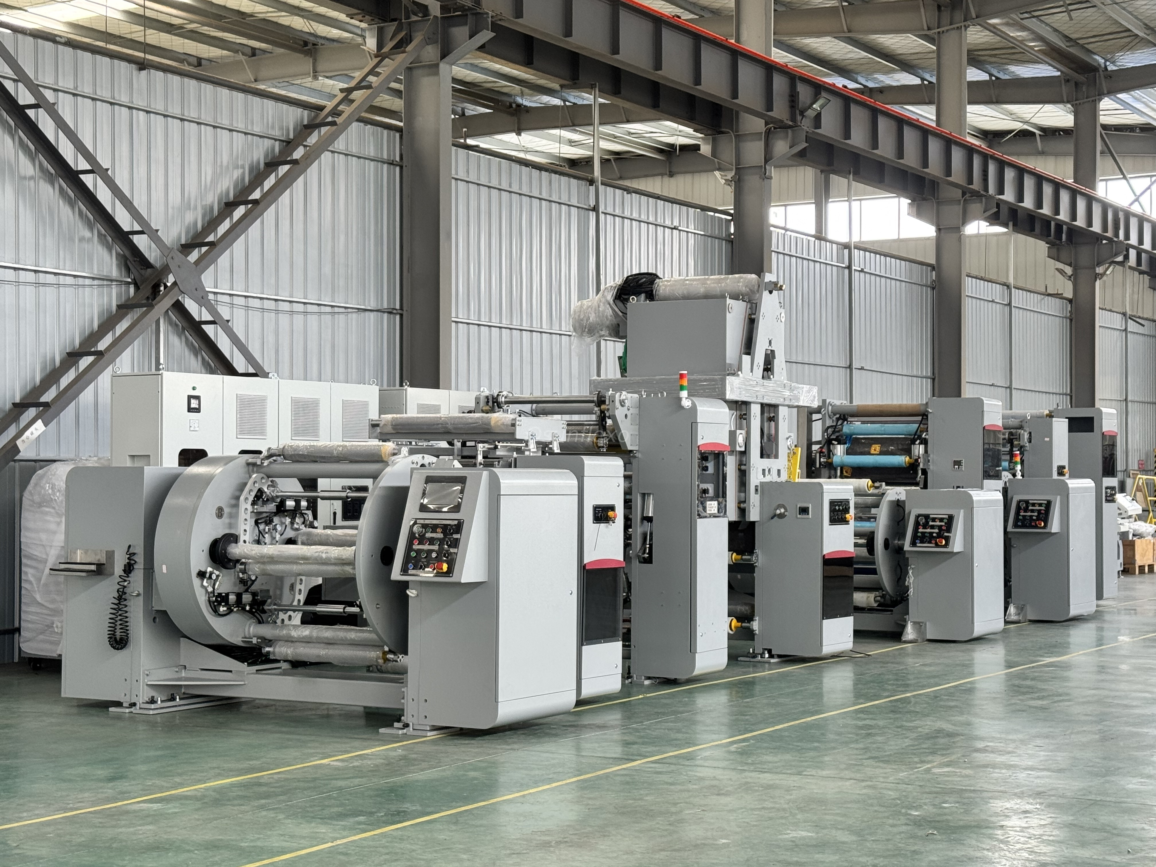 Hybrid Flexographic and Rotogravure Printing Press